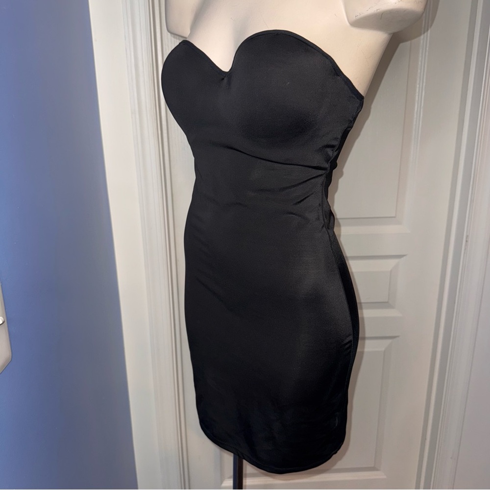 Elegant Black Strapless Shapewear Dress size Large